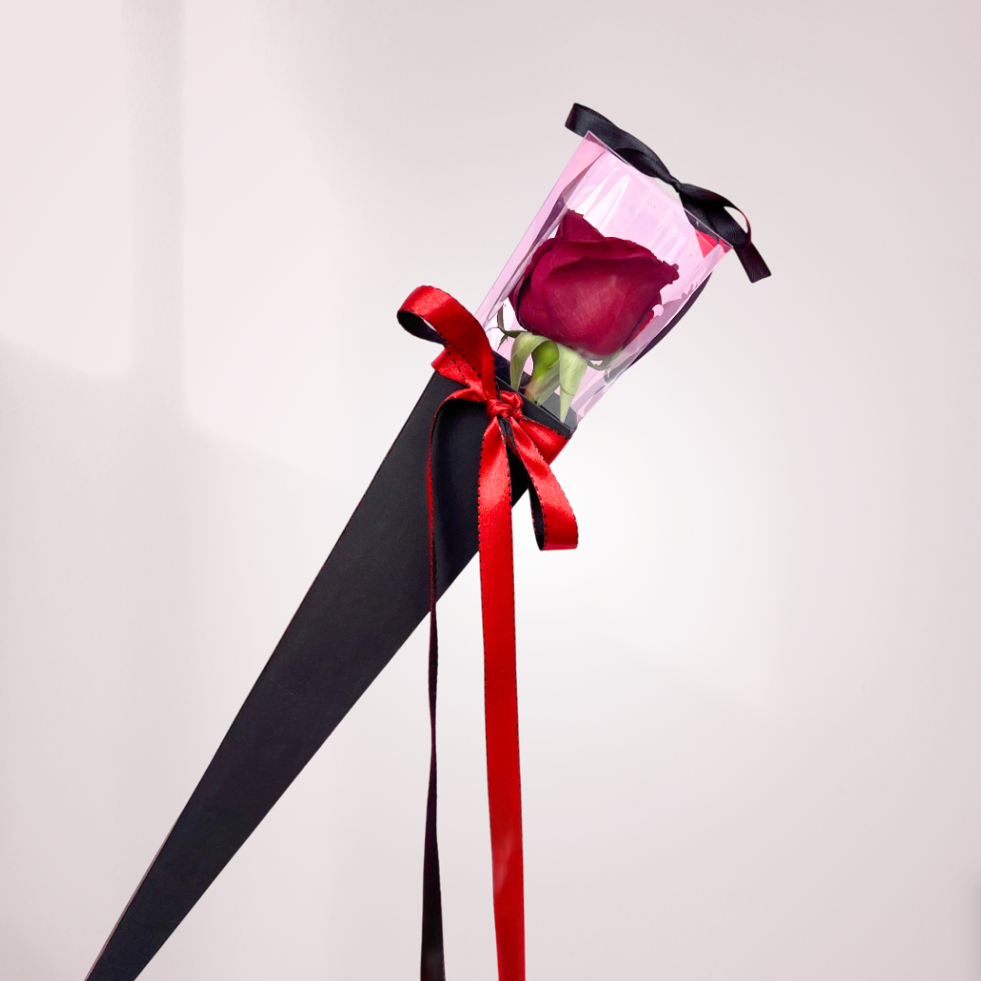 Valentine's Deluxe Single Red Rose
