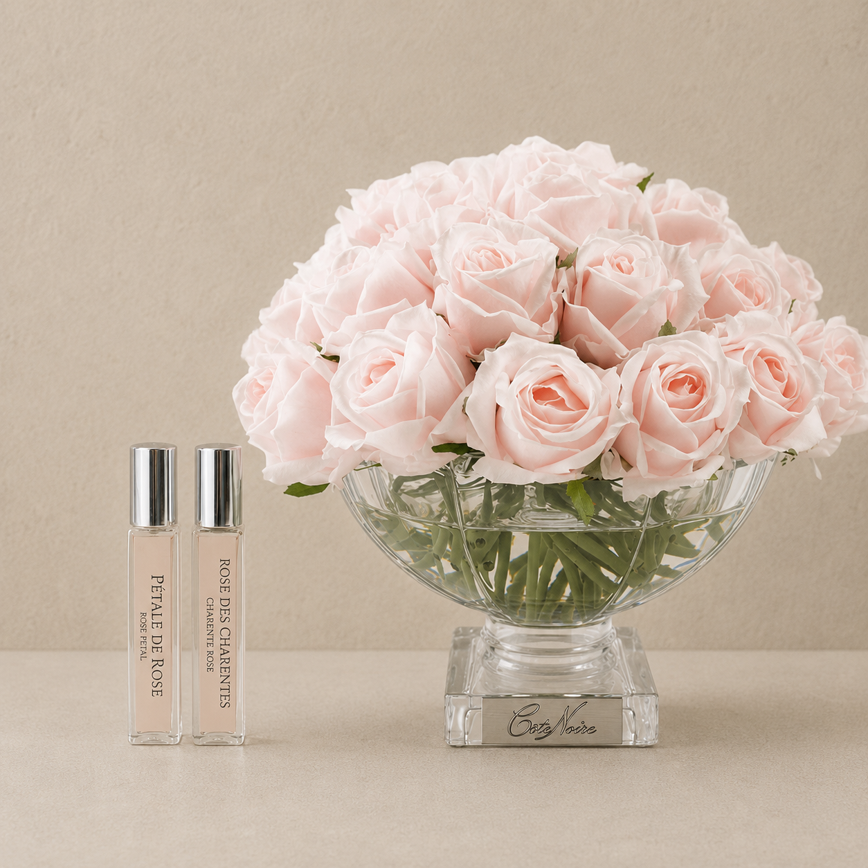 Cote Noire Luxury 37 Rose Bud Bouquet | Champagne Pink