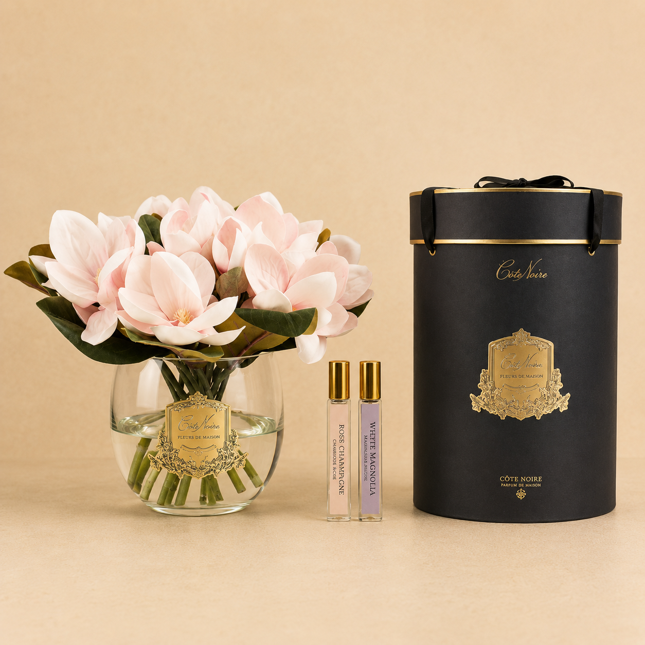 Cote Noire Luxury Round Magnolia Bouquet