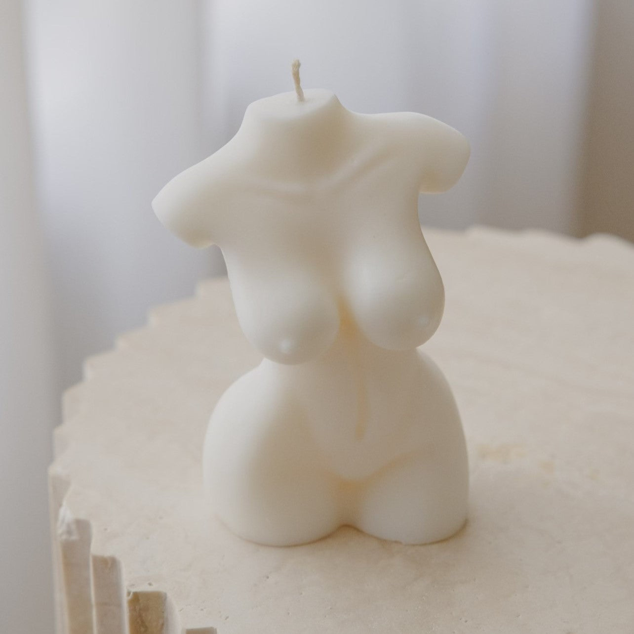 La Lüche | Naked Goddess