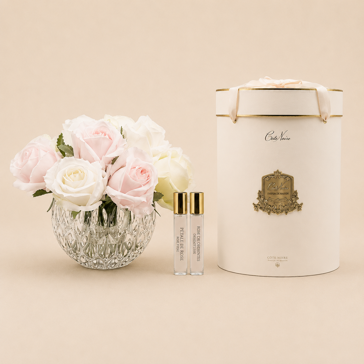 Cote Noire 13 Rose Round Bouquet | French Pink, Green & White