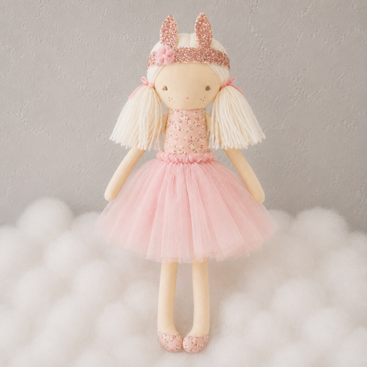 Sienna Doll Posy Heart