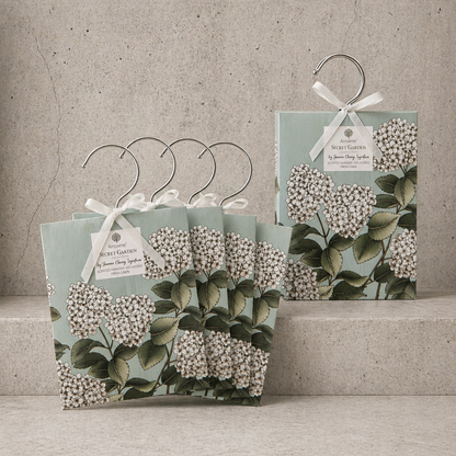 Mum’s The World Ultimate Gift Pack Botanical Sage