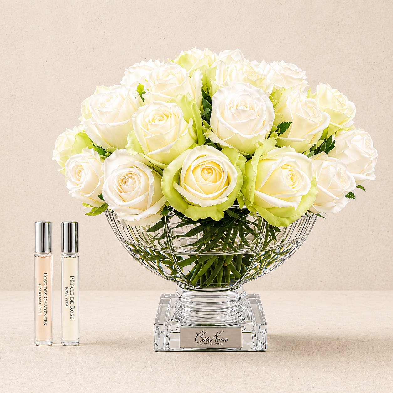 Cote Noire | Luxury Rose Centrepiece