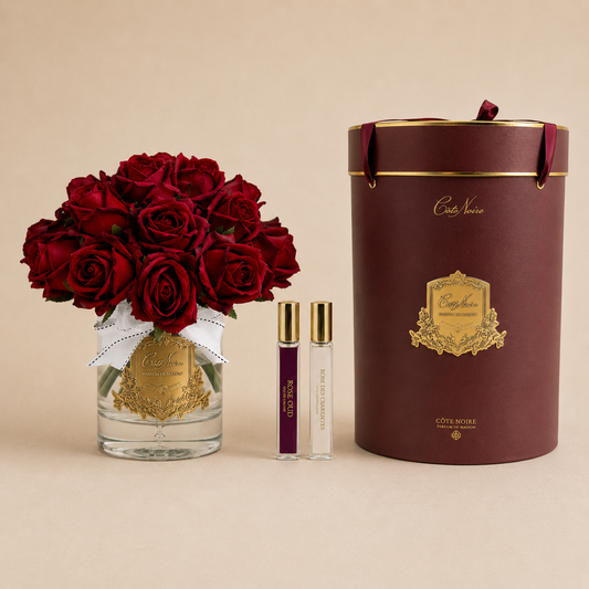 Cote Noire Luxury Grand Rose Bud Bouquet | Red