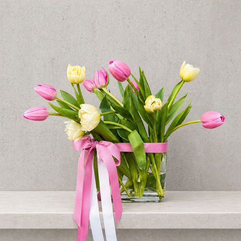 Simply Tulips Vase